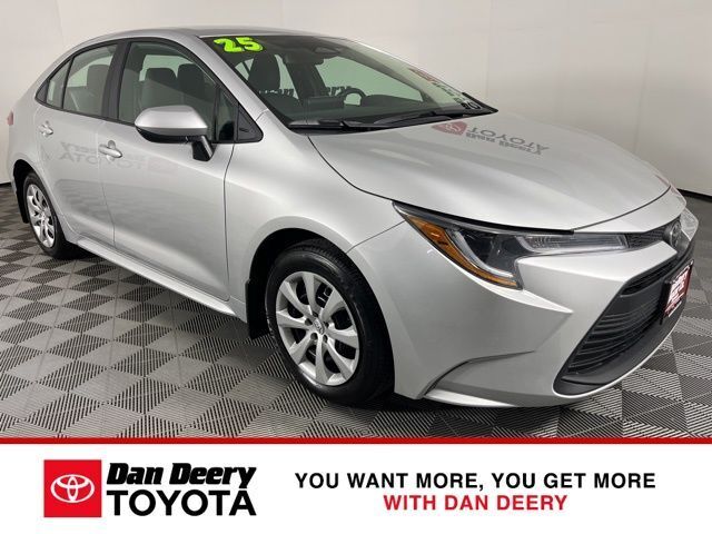 2025 Toyota Corolla LE FWD