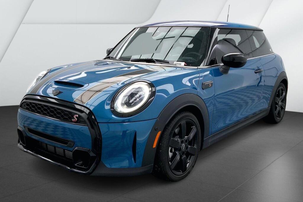 2023 MINI Cooper S 2-Door Hatchback FWD