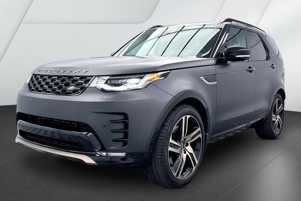 2026 Land Rover Discovery P360 Tempest Edition AWD