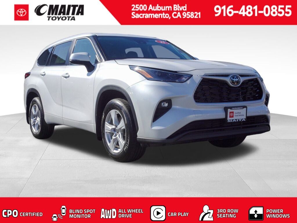 2025 Toyota Highlander LE AWD