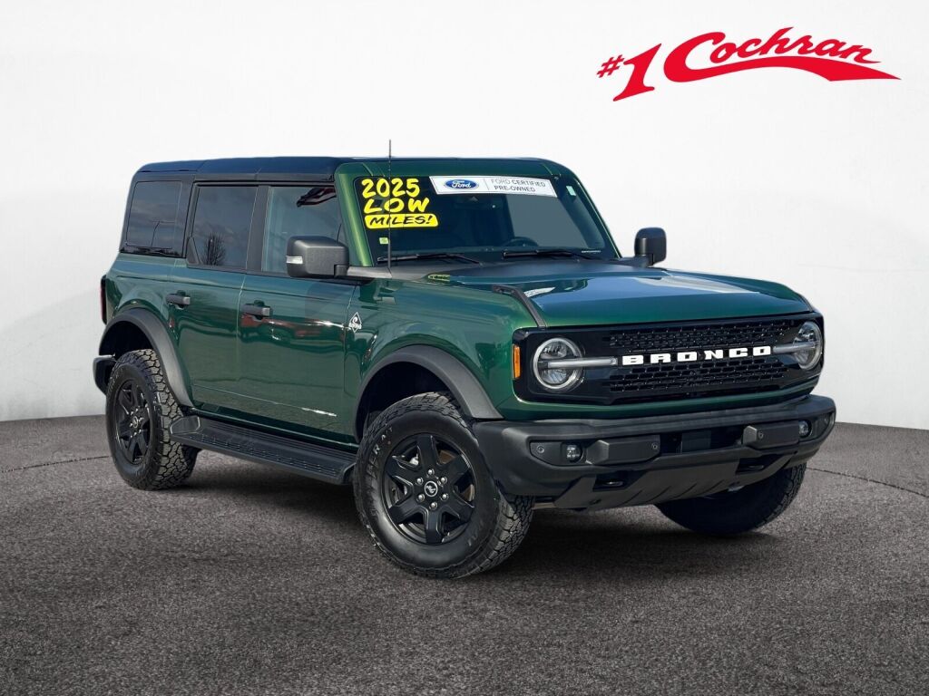 2025 Ford Bronco Outer Banks 4-Door 4WD
