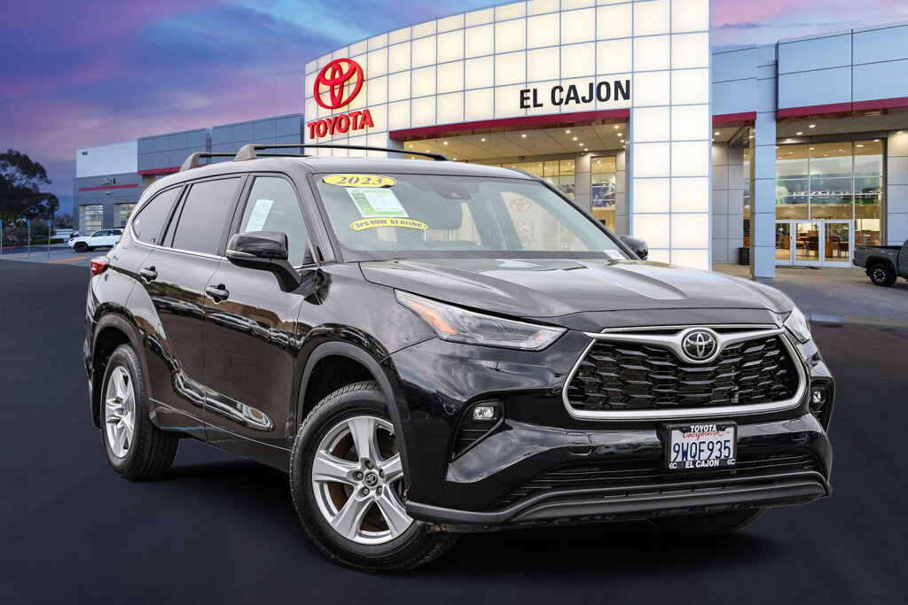 2023 Toyota Highlander LE AWD