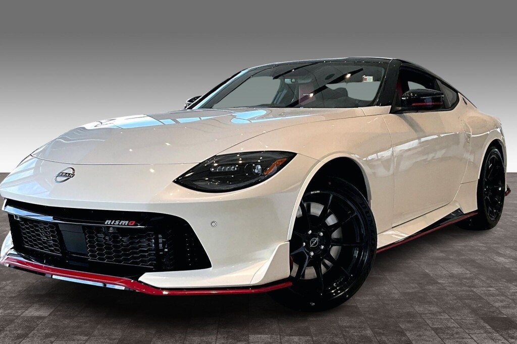 Nissan Z NISMO RWD 2026