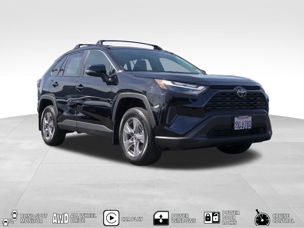 2025 Toyota RAV4 Hybrid XLE AWD