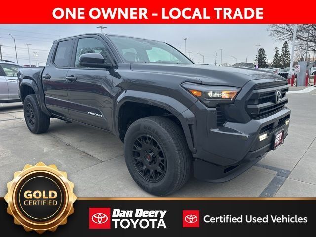 2025 Toyota Tacoma SR5 Double Cab 4WD