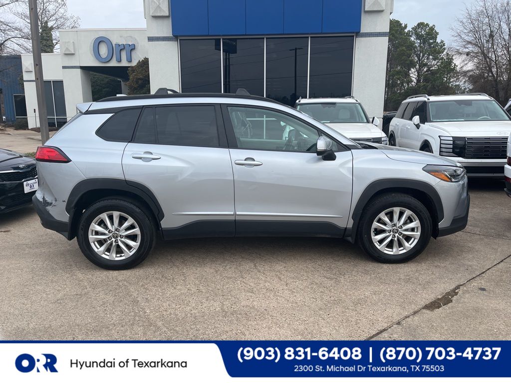 2022 Toyota Corolla Cross LE FWD