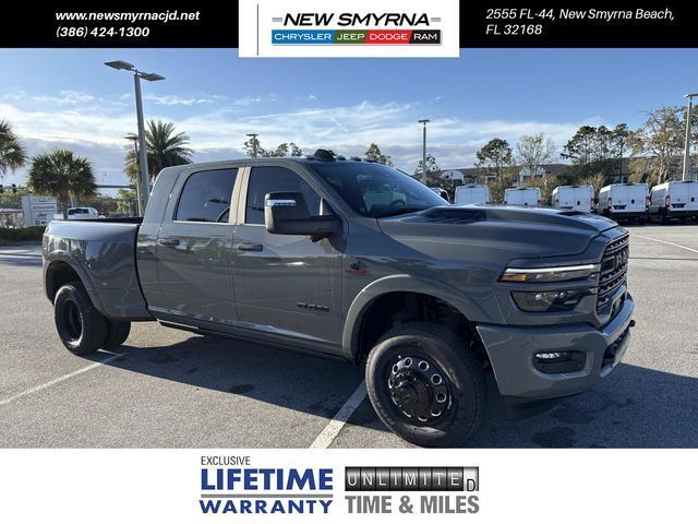 2026 RAM 3500 Limited Mega Cab DRW 4WD