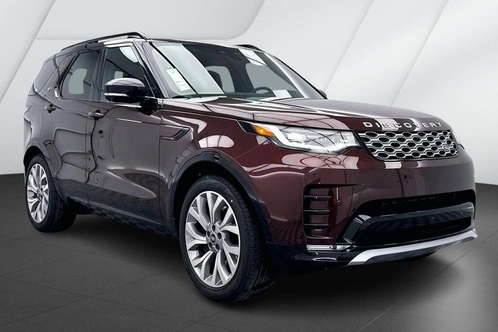 2026 Land Rover Discovery P360 Tempest Edition AWD