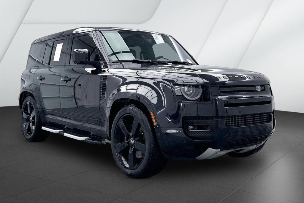 2023 Land Rover Defender 110 V8 AWD