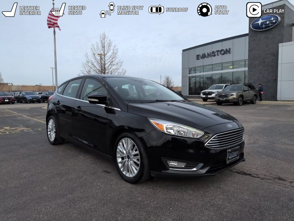 2017 Ford Focus Titanium Hatchback