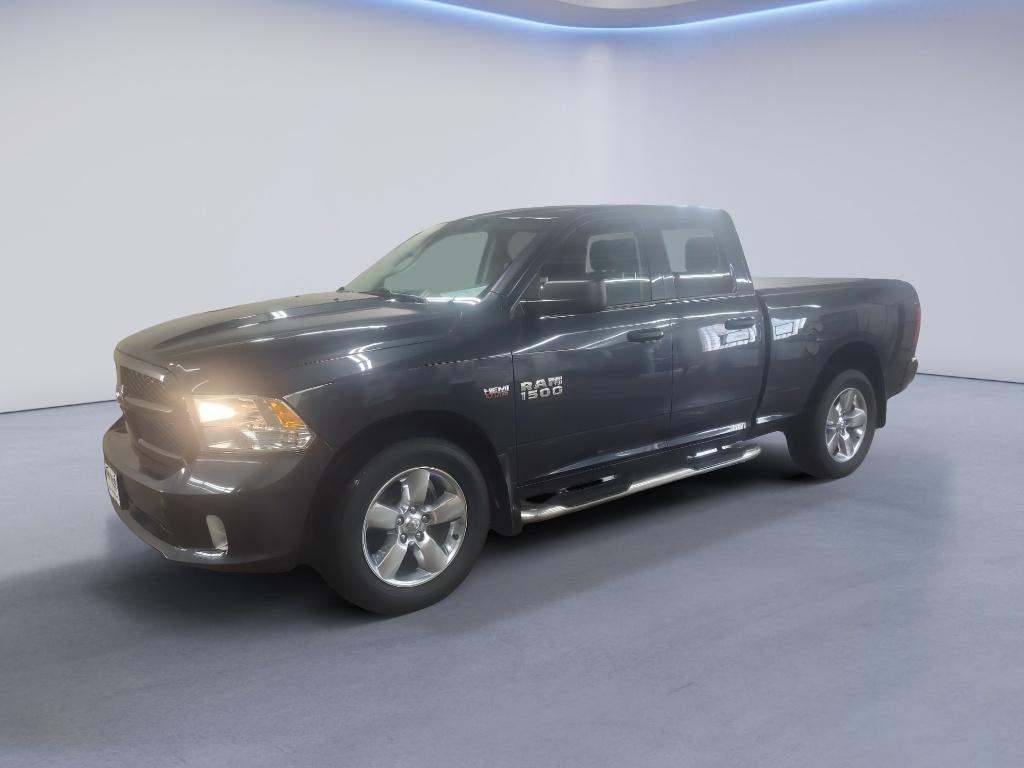 2018 RAM 1500 Express Quad Cab 4WD