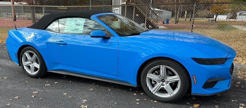 2026 Ford Mustang EcoBoost Premium Convertible RWD