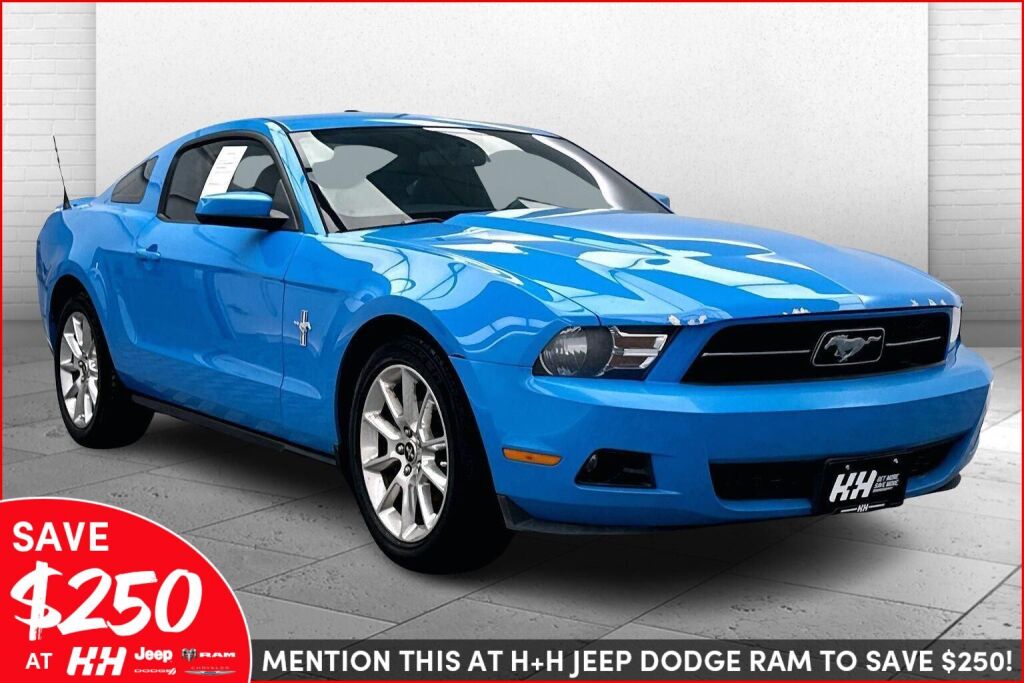 2010 Ford Mustang V6 Premium Coupe RWD
