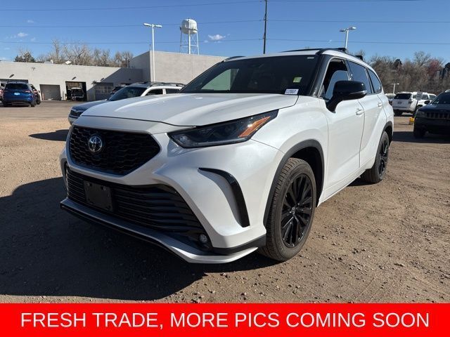 2023 Toyota Highlander XSE AWD