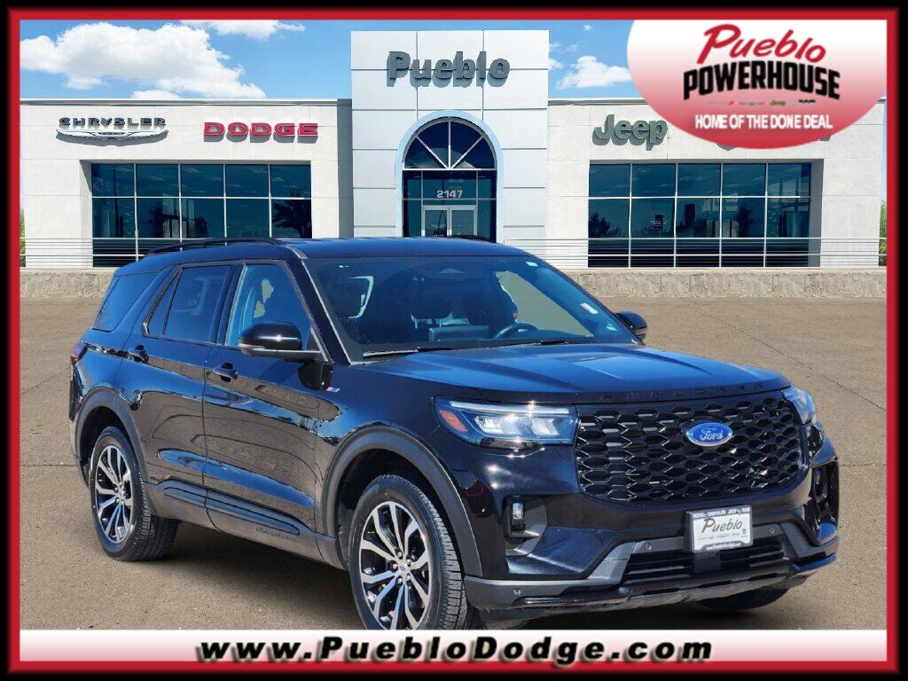 2025 Ford Explorer ST-Line AWD