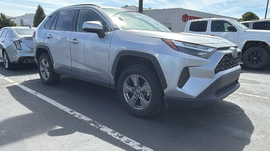 2023 Toyota RAV4 Hybrid XLE AWD