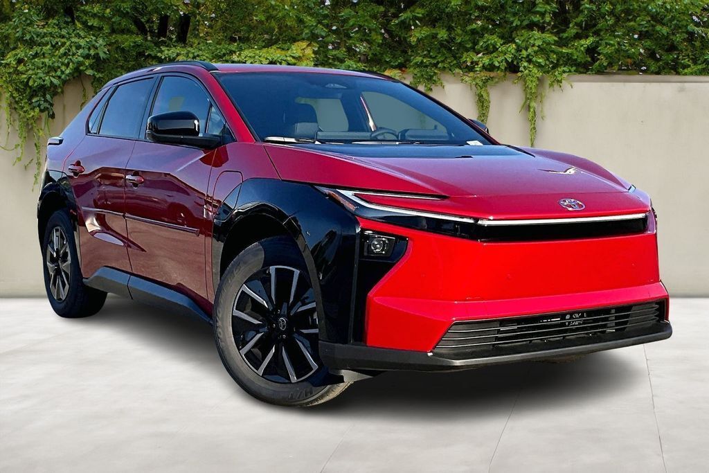 2026 Toyota bZ XLE Plus FWD