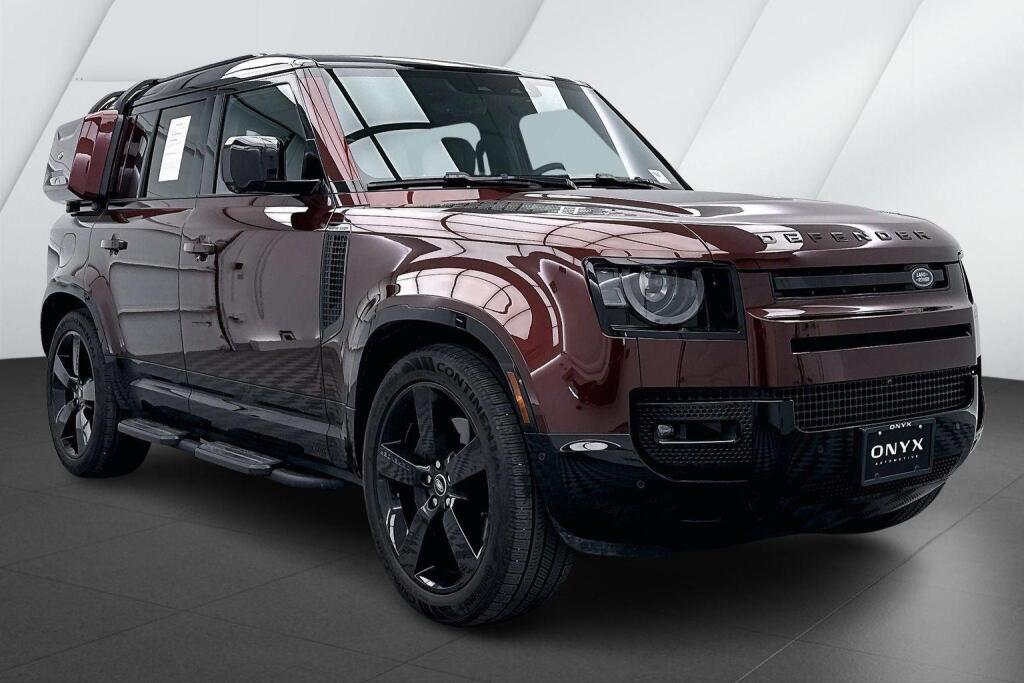 2025 Land Rover Defender 110 P400 Sedona Red AWD