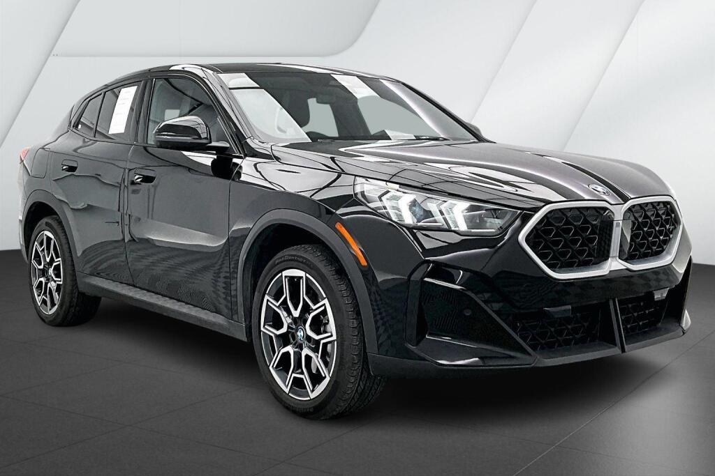Jet Black 2025 BMW X2 xDrive28i SUV / Crossover All-Wheel Drive 7-Speed Dual Clutch