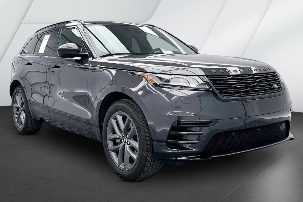 Gray (Carpathian Grey Premium Metallic) 2026 Land Rover Range Rover Velar P250 Dynamic SE AWD SUV / Crossover All-Wheel Drive Automatic