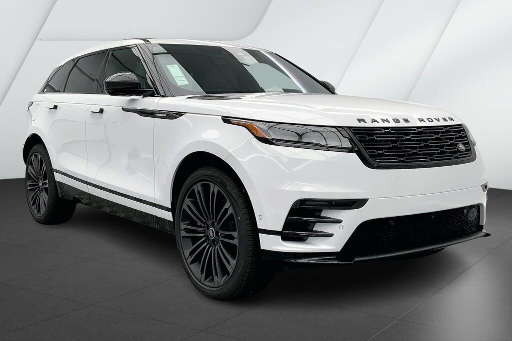 Fuji White 2026 Land Rover Range Rover Velar P400 Dynamic SE AWD SUV / Crossover All-Wheel Drive Automatic