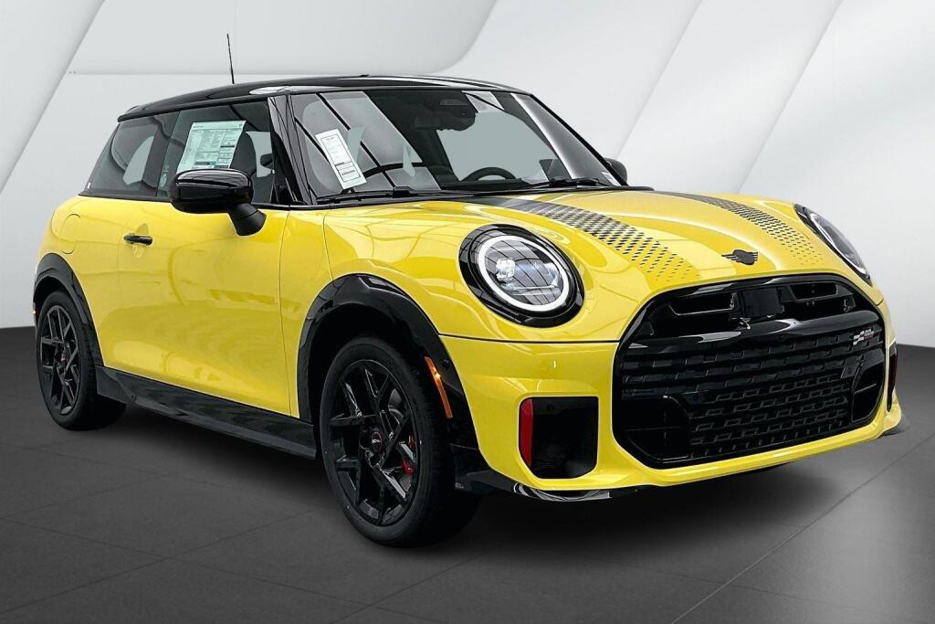 Sunny Side Yellow 2026 MINI Cooper John Cooper Works 2-Door Hatchback FWD Hatchback Front-Wheel Drive Automatic