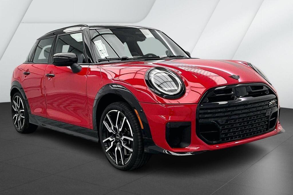 Chili Red II 2026 MINI Cooper S 4-Door Hatchback FWD Hatchback Front-Wheel Drive 7-Speed Dual Clutch