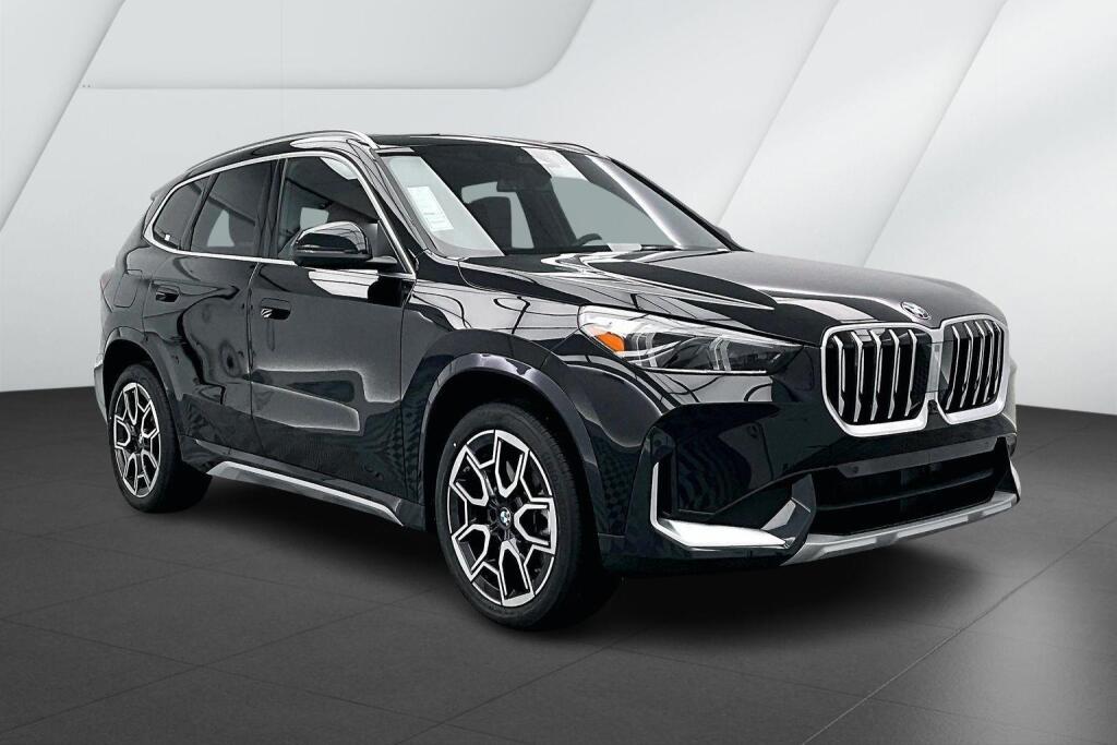 Black Sapphire Metallic 2026 BMW X1 xDrive28i SUV / Crossover All-Wheel Drive 7-Speed Dual Clutch