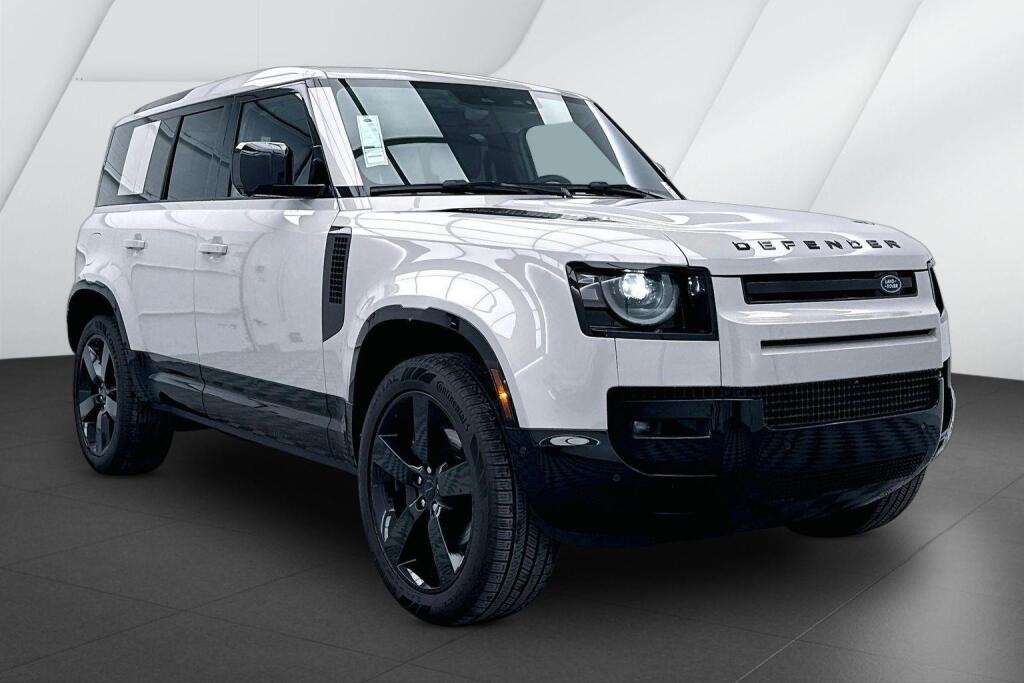 Gray (Borasco Grey Metallic) 2026 Land Rover Defender 110 P500 X-Dynamic SE AWD SUV / Crossover All-Wheel Drive Automatic