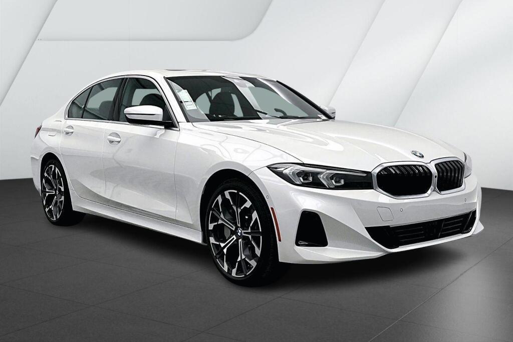 Mineral White Metallic 2026 BMW 3 Series 330i xDrive Sedan All-Wheel Drive Automatic