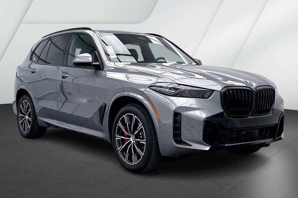 Gray (Skyscraper Grey Metallic) 2026 BMW X5 xDrive40i SUV / Crossover All-Wheel Drive Automatic