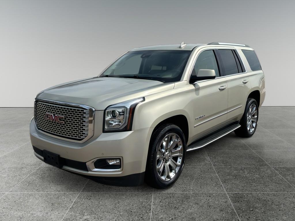 Sparkling Silver Metallic 2016 GMC Yukon Denali 4WD SUV / Crossover Four-Wheel Drive 8-Speed Automatic