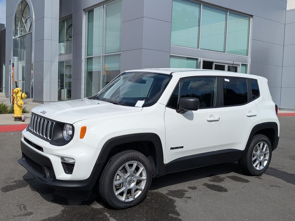 Alpine White Clearcoat 2023 Jeep Renegade Latitude 4WD SUV / Crossover Four-Wheel Drive 9-Speed Automatic