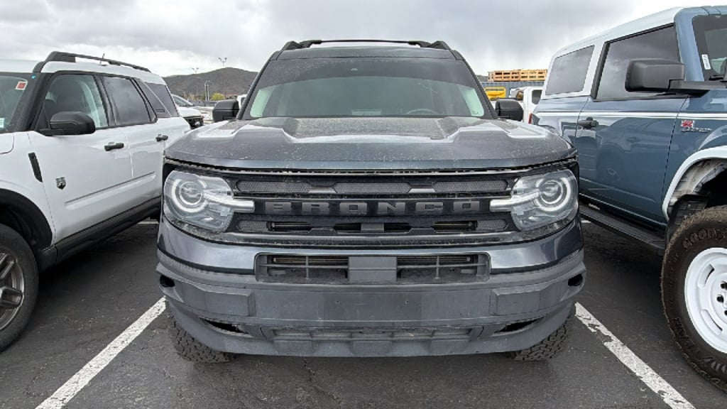 View vehicle photo 2