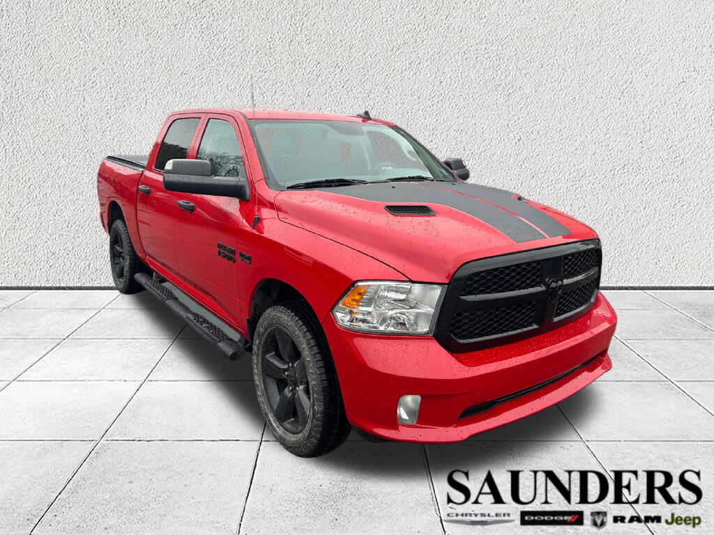 2020 RAM 1500 Classic Express Crew Cab SB 4WD
