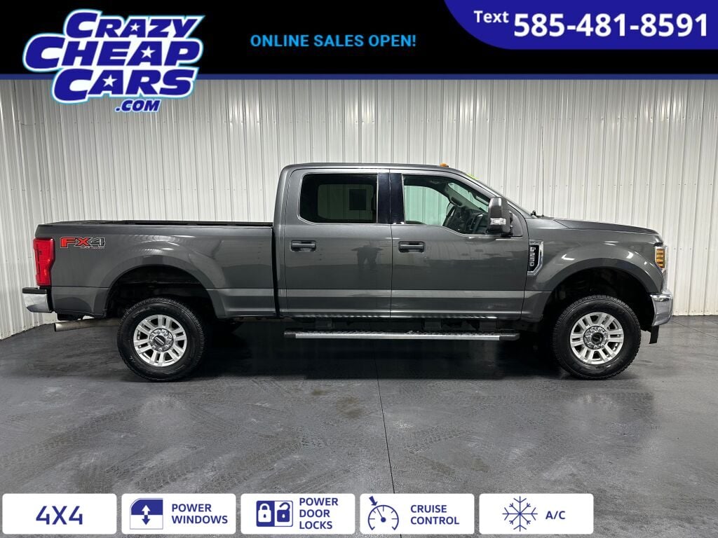 Gray 2019 Ford F-250 Super Duty XLT Crew Cab 4WD Pickup Truck Four-Wheel Drive 6-Speed Automatic