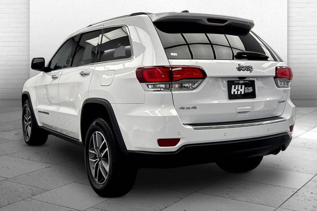 View vehicle photo 7