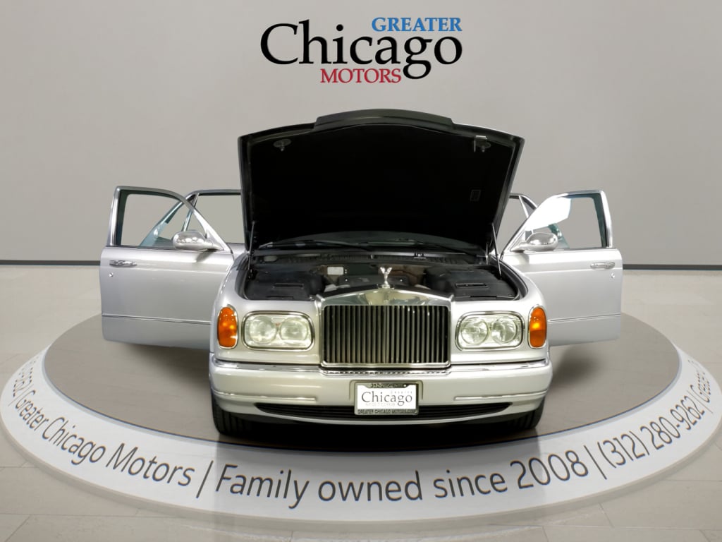 View vehicle photo 5