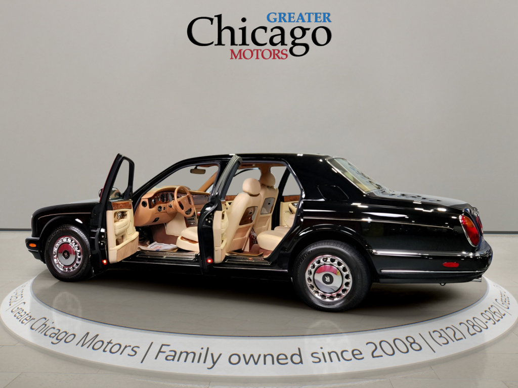 View vehicle photo 6