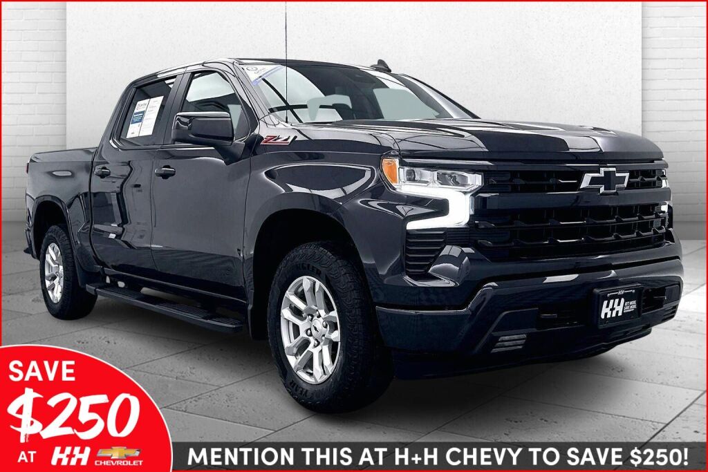 Dark Ash Metallic 2023 Chevrolet Silverado 1500 RST Crew Cab 4WD Pickup Truck Four-Wheel Drive Automatic