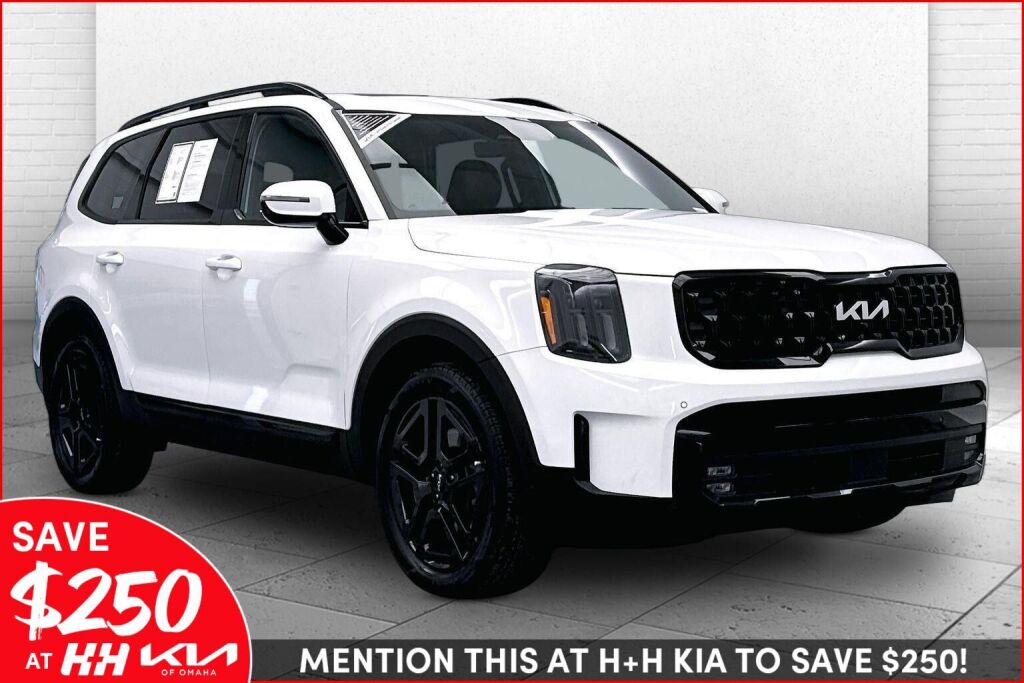 Glacial White Pearl 2024 Kia Telluride SX-Prestige X-Line AWD SUV / Crossover All-Wheel Drive Automatic
