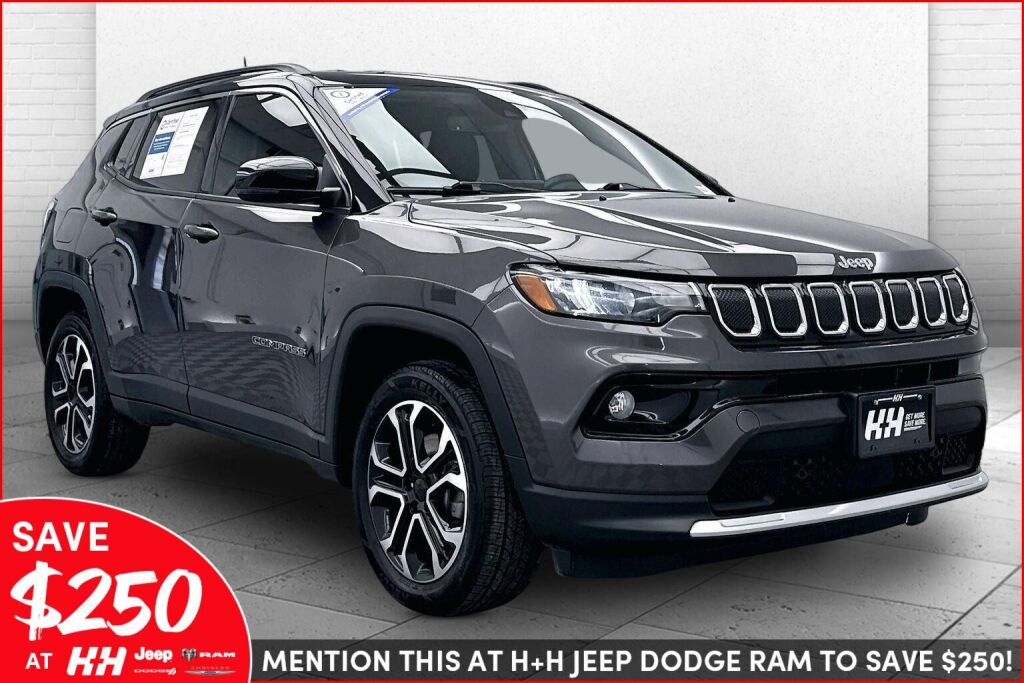 Gray (Granite Crystal Metallic Clearcoat) 2022 Jeep Compass Limited 4WD SUV / Crossover Four-Wheel Drive 9-Speed Automatic
