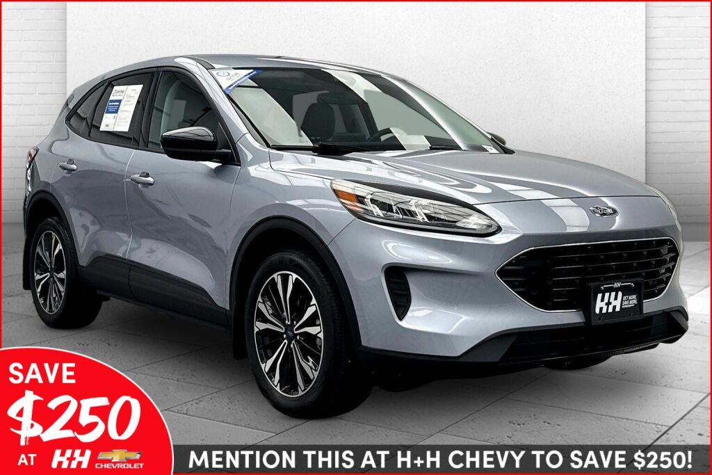 Iced Blue Silver Metallic 2022 Ford Escape SE AWD SUV / Crossover All-Wheel Drive 8-Speed Automatic