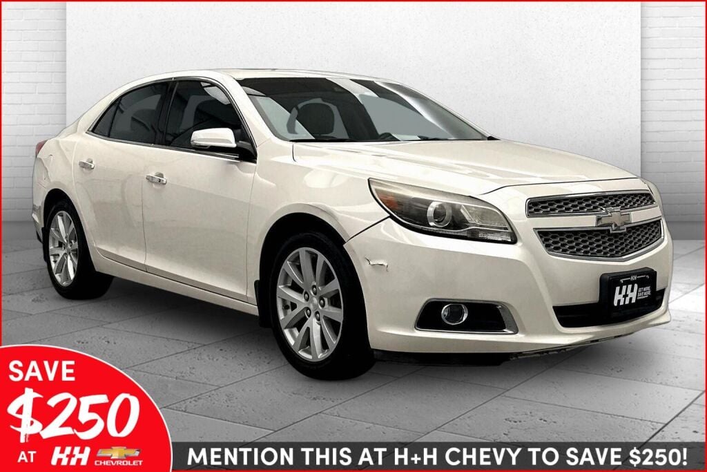 White Diamond Tricoat 2013 Chevrolet Malibu LTZ 1LZ FWD Sedan Front-Wheel Drive 6-Speed Automatic Overdrive