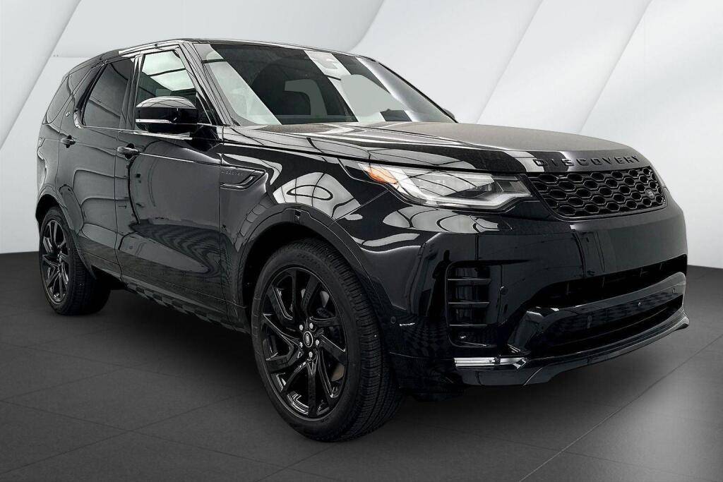 Santorini Black Metallic 2025 Land Rover Discovery P300 Dynamic SE AWD SUV / Crossover All-Wheel Drive Automatic