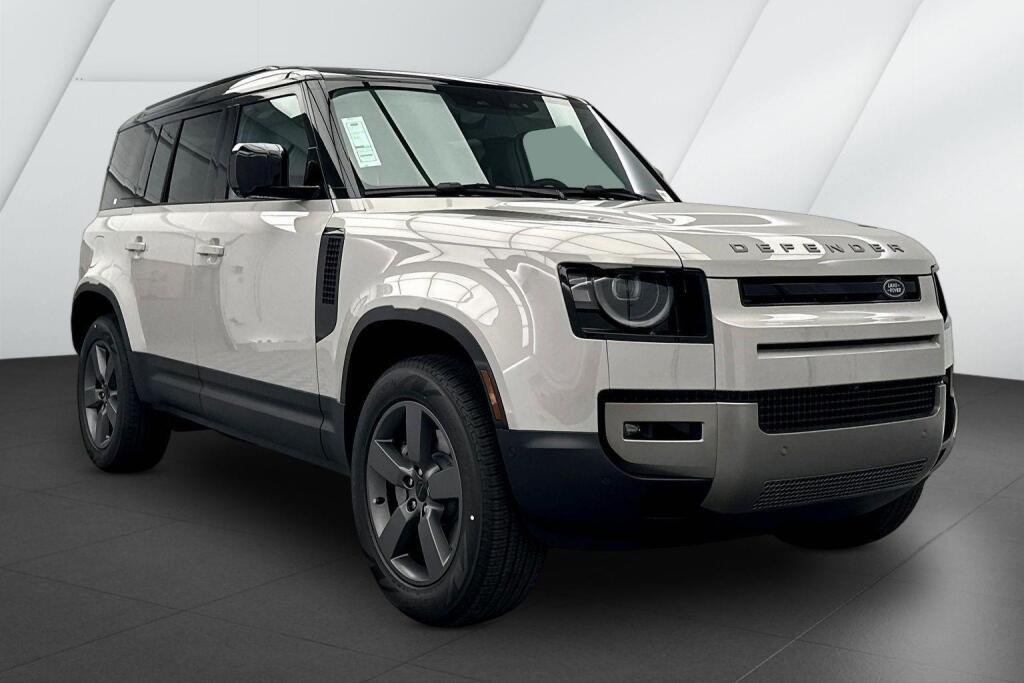 Gray (Borasco Grey Metallic) 2026 Land Rover Defender 110 P300 S AWD SUV / Crossover All-Wheel Drive Automatic