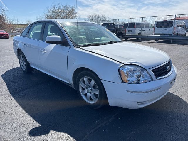 White 2007 Ford Five Hundred SEL Sedan Front-Wheel Drive 6-Speed Automatic