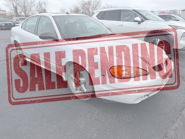 Summit White 2004 Pontiac Grand Am SE1 Sedan Front-Wheel Drive 4-Speed Automatic Overdrive