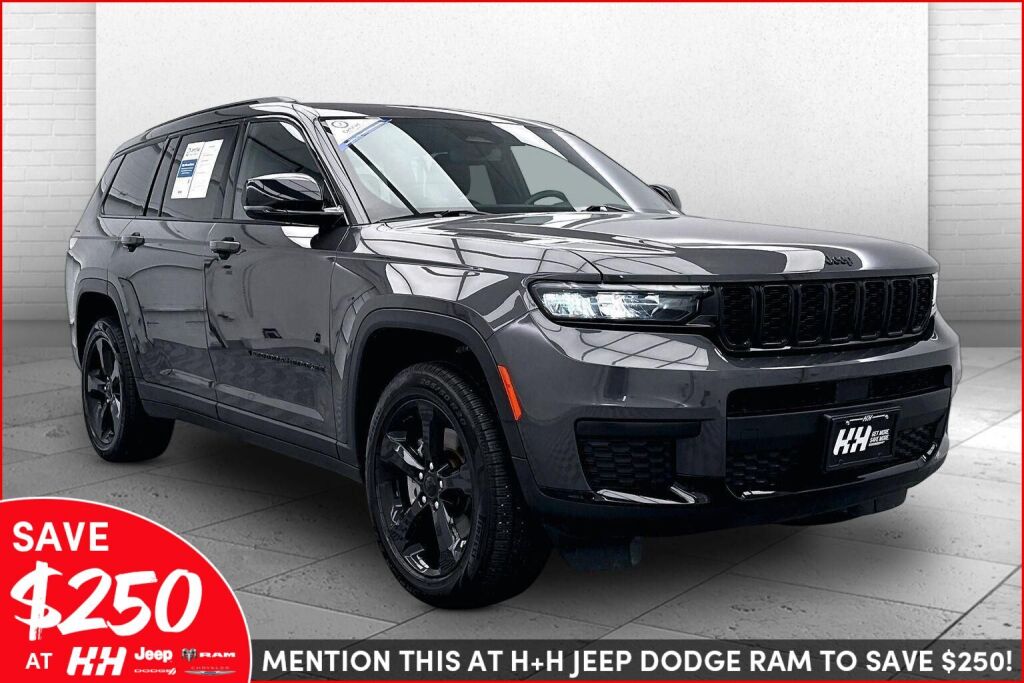 2022 Jeep Grand Cherokee L Altitude 4WD