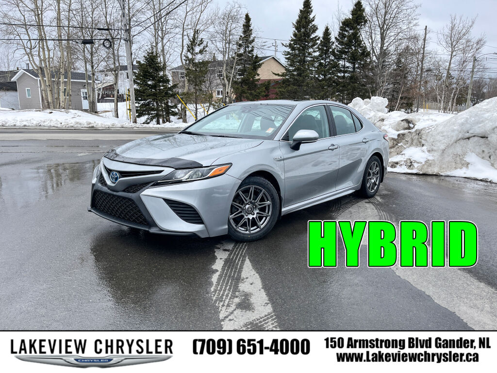 2020 Toyota Camry Hybrid SE FWD